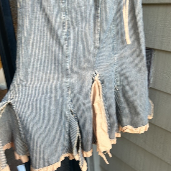 D.E.P.T size Small,very artistic,different,Funky jean skirt.. - Picture 4 of 7